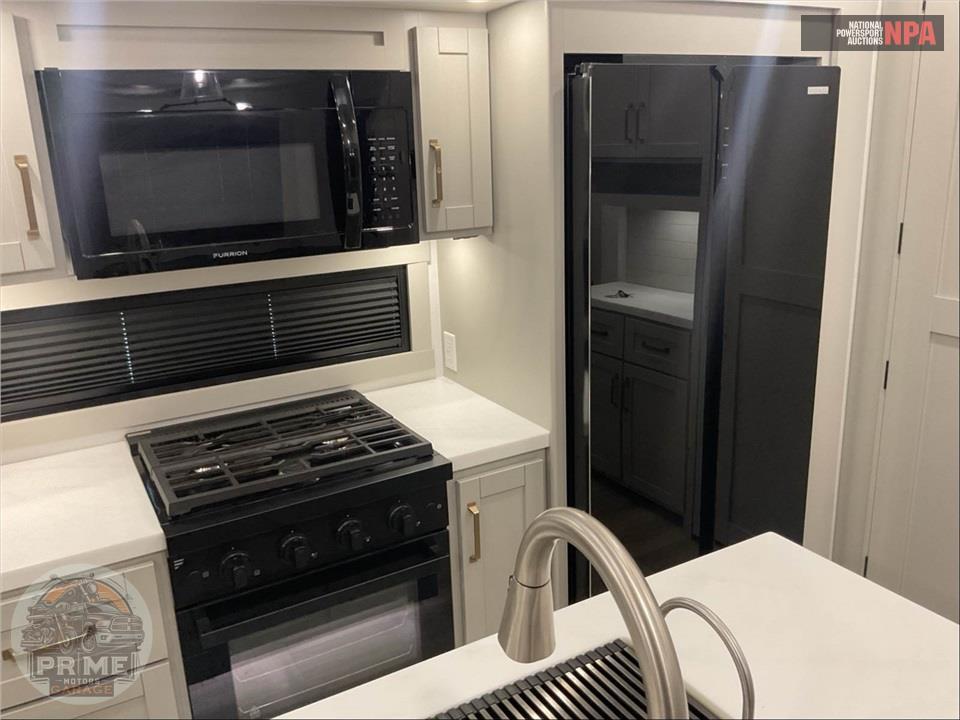 2025 Brinkley Rv M-3610 - MODEL Z FIFTH WHEEL SERIES — фото 21