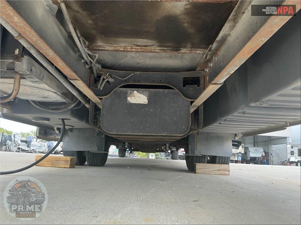 2008 Bounder M-35H FORD 362HP — фото 85
