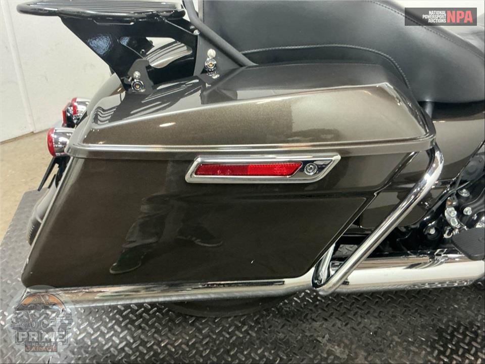 2021 Harley-Davidson FLHX STREET GLIDE — фото 21