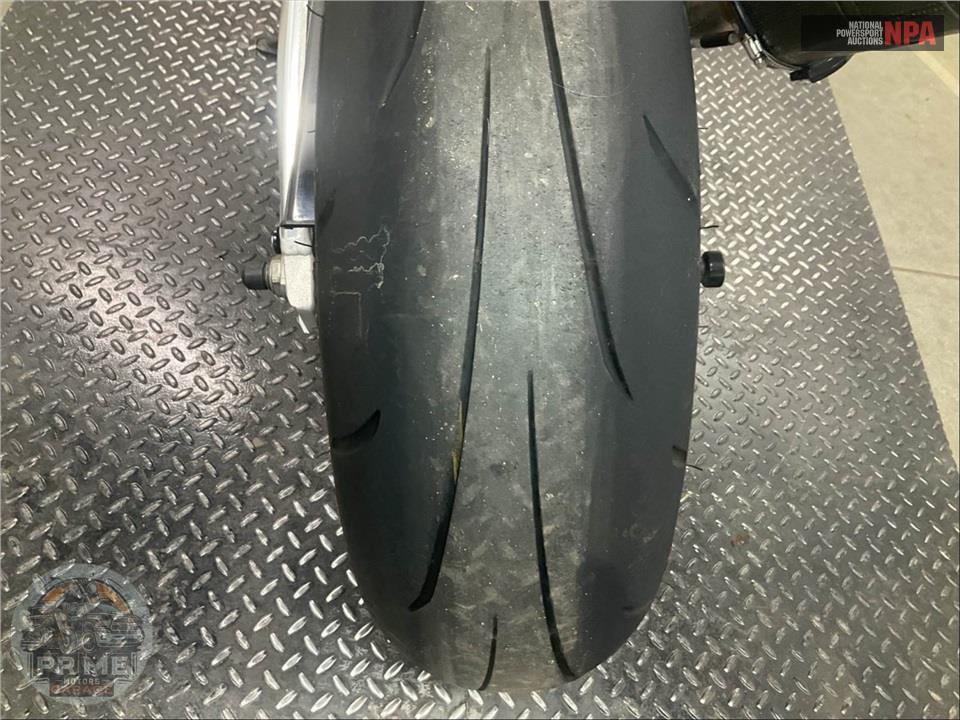 2018 Aprilia TUONO V4 1100 RR — фото 23