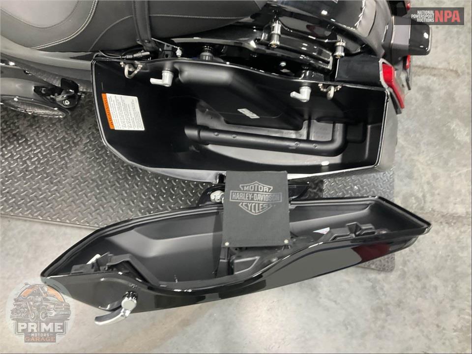 2025 Harley-Davidson FLTRX ROAD GLIDE — фото 17