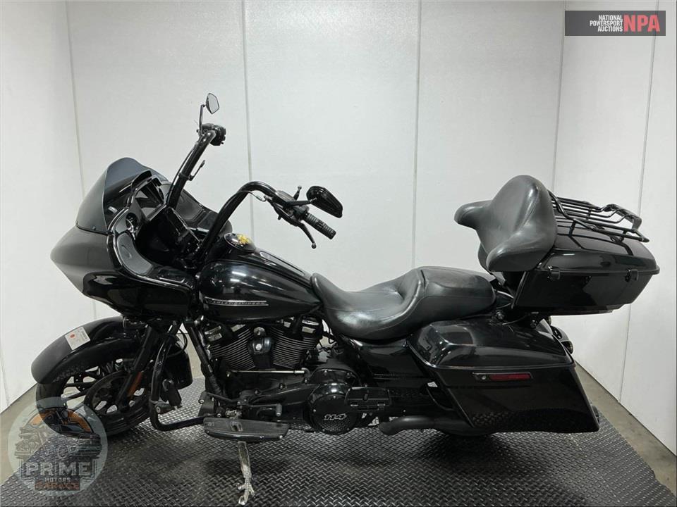 2019 Harley-Davidson FLTRXS ROAD GLIDE SPECIAL — фото 3