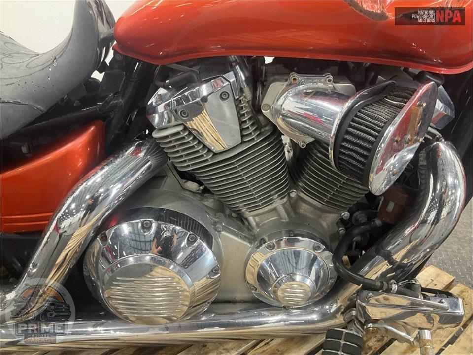 2004 Honda VTX1800C4 — фото 6