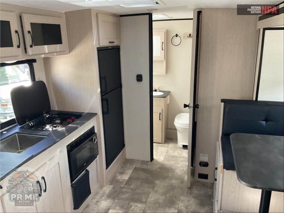 2023 Apex By Coachmen M-191 RBS - NANO SERIES — фото 7