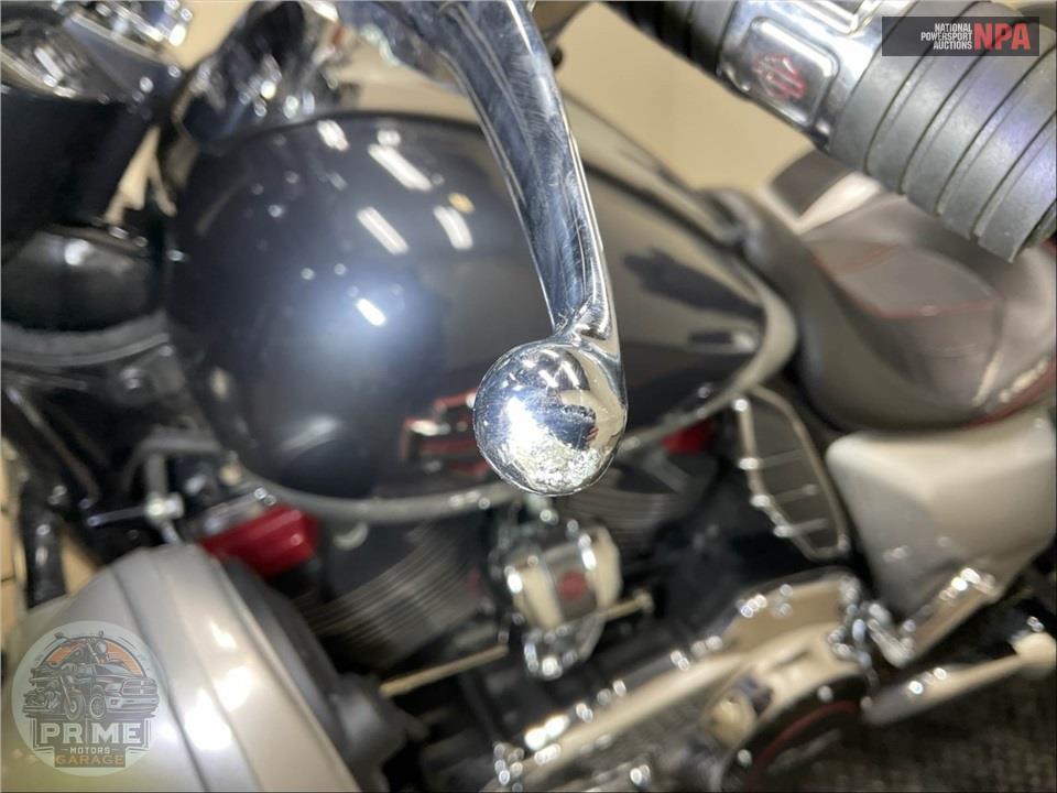 2019 Harley-Davidson FLHXSE CVO STREET GLIDE — фото 29