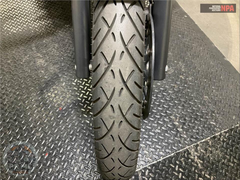2017 Honda VT1300CXH FURY — фото 12