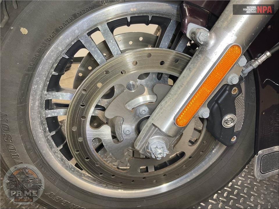 2012 Harley-Davidson FLHTCUTG TRIGLIDE UL CLSC — фото 26