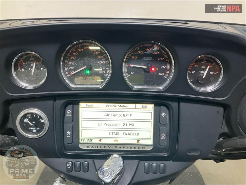 2014 Harley-Davidson FLHTCUTG TRIGLIDE ULTRA CLASSIC — фото 5