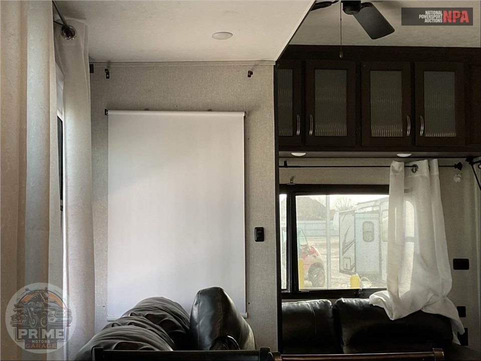 2021 Coachmen By Forest River M-398 MBL - BROOKSTONE FIFTH WHEEL SERIES — фото 21