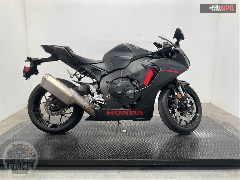 2017 Honda CBR1000RAH  (ABS) — фото 1