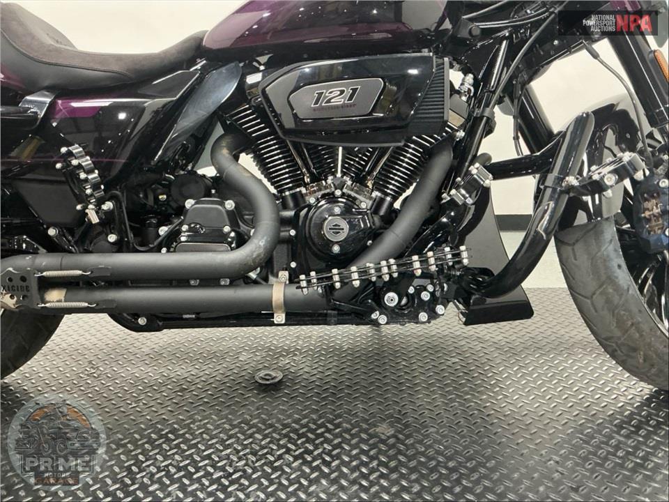 2025 Harley-Davidson FLHXSE CVO STREET GLIDE — фото 6