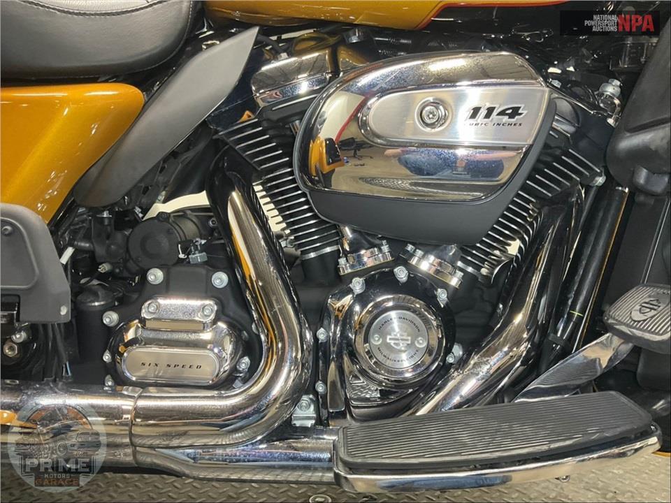 2023 Harley-Davidson FLHTCUTG TRI GLIDE ULTRA CLASSIC — фото 6