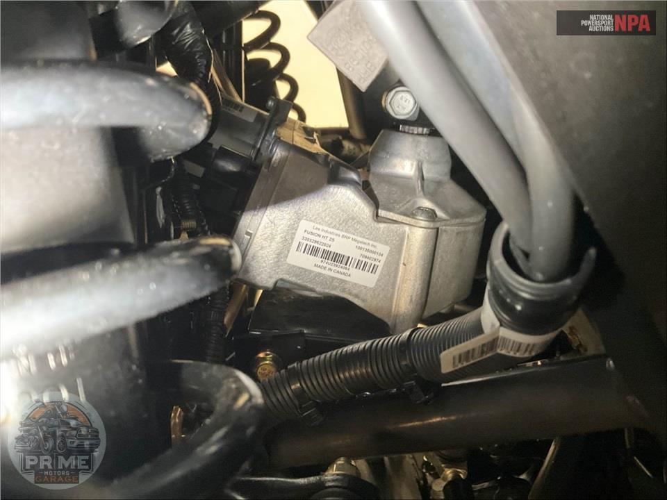 2025 Can-Am OUTLANDER MAX XT 1000R — фото 14
