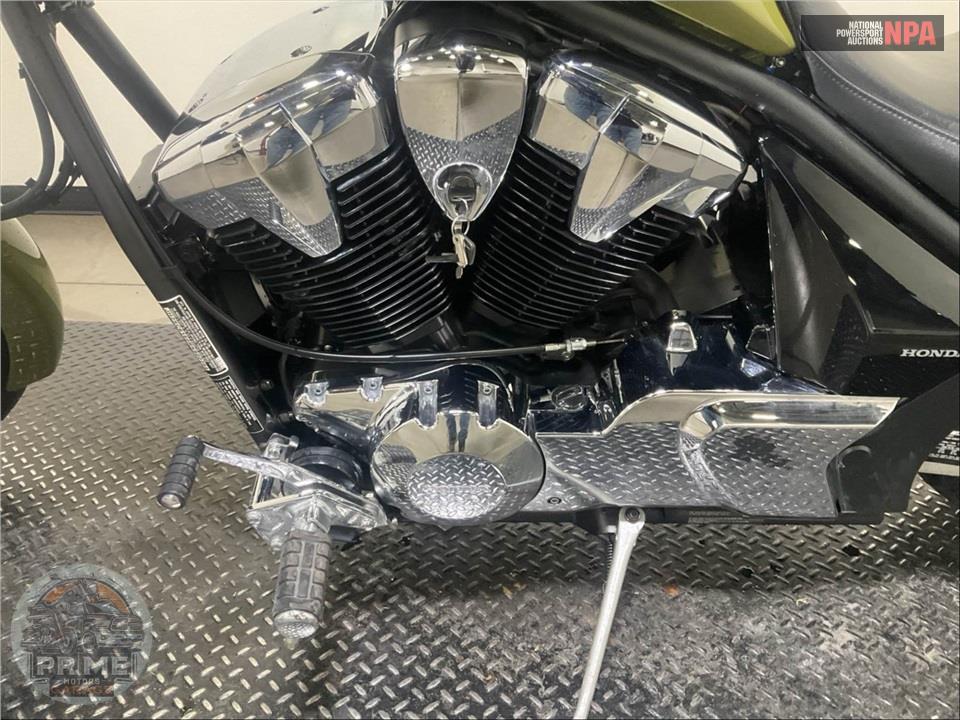 2024 Honda VT1300CXA FURY — фото 8