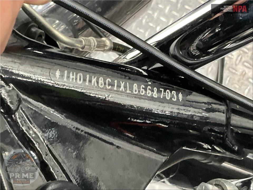 2020 Harley-Davidson FLHX STREET GLIDE — фото 23