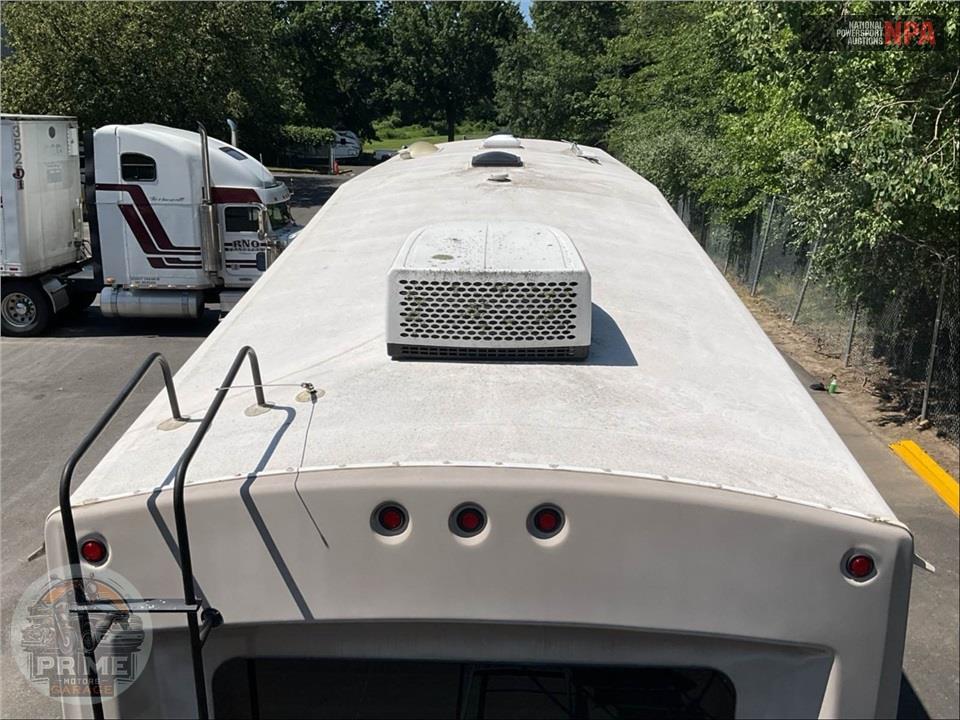 2013 Cedar Creek M-36RE - FIFTH WHEEL SERIES — фото 29