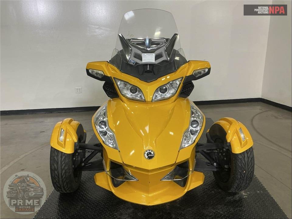 2013 Can-Am SPYDER RT-S SE5 — фото 2