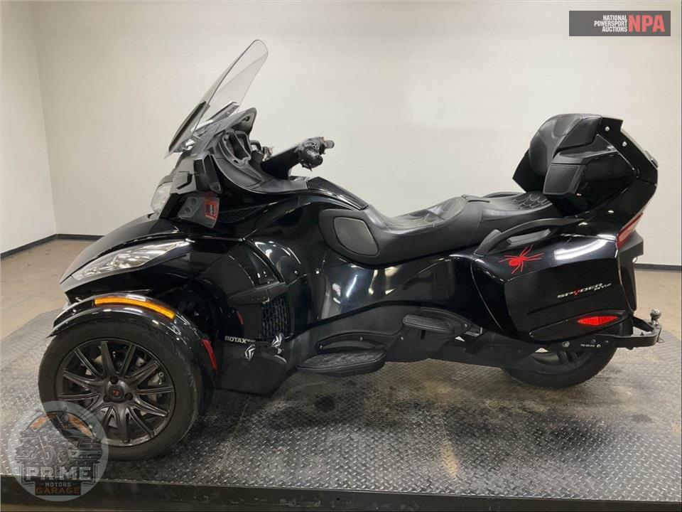 2014 Can-Am SPYDER RT-S SE6 — фото 3