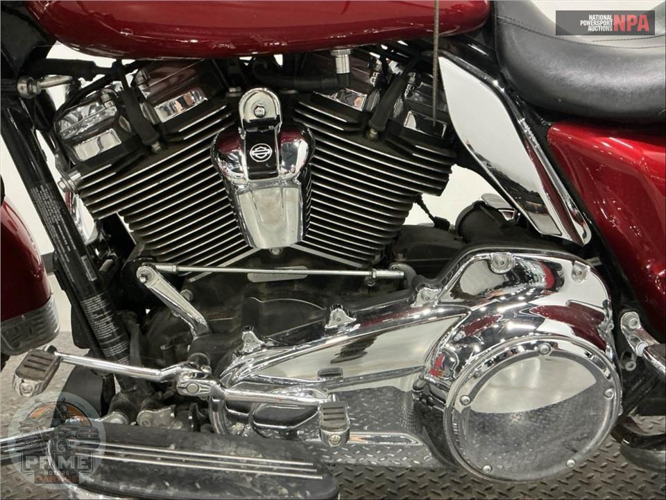 2019 Harley-Davidson FLTRX ROAD GLIDE — фото 7