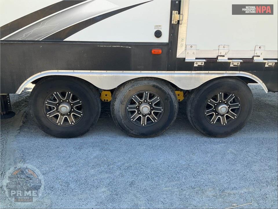 2016 Voltage M-4150 - TOY HAULER TOY HAULER SERIES — фото 48