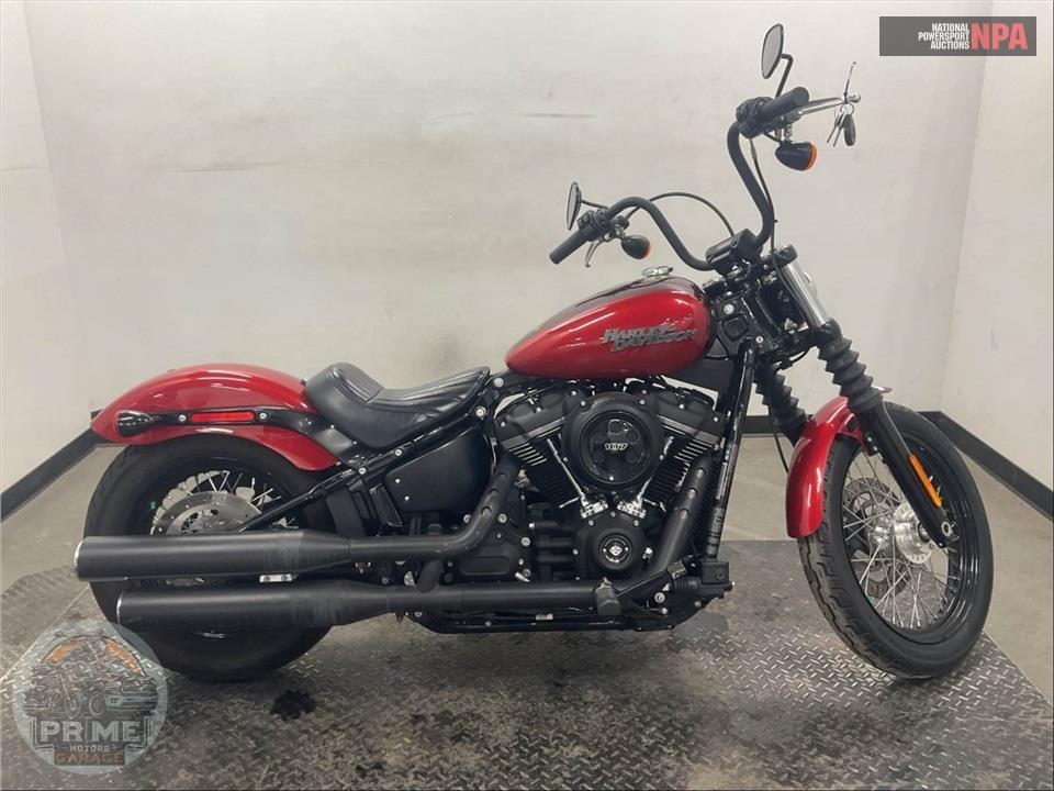 2018 Harley-Davidson FXBB STREET BOB — фото 1