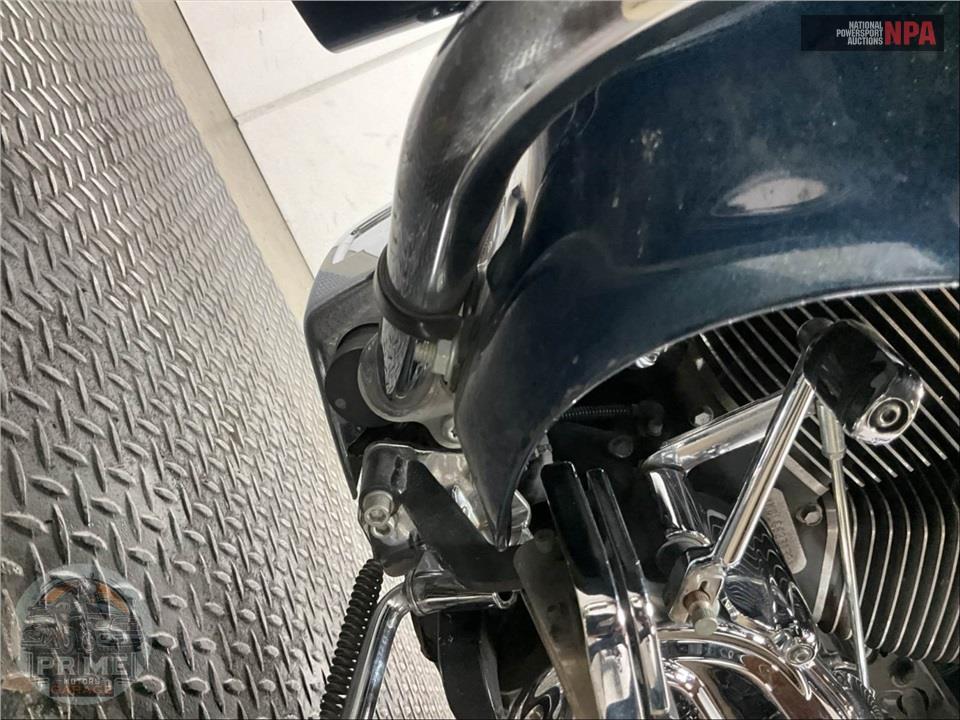 2016 Harley-Davidson FLTRU ROAD GLIDE ULTRA — фото 15