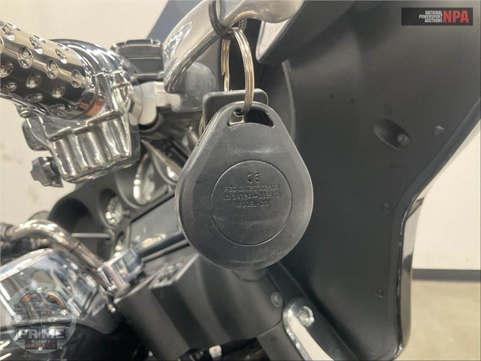2011 Harley-Davidson FLHX-103 STREET GLIDE — фото 11