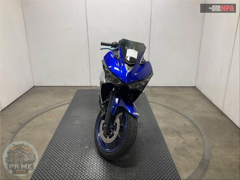 2015 Yamaha YZF-R3 — фото 2