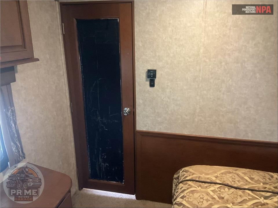 2017 Highland Ridge Rv M-397FBS - 3X FIFTH WHEEL SERIES — фото 28