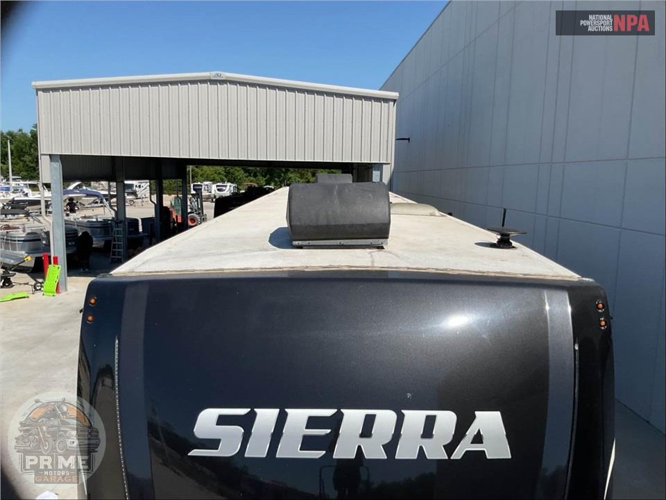 2020 Sierra By Forest River M-3330BH C-CLASS FIFTH WHEEL SERIES — фото 39