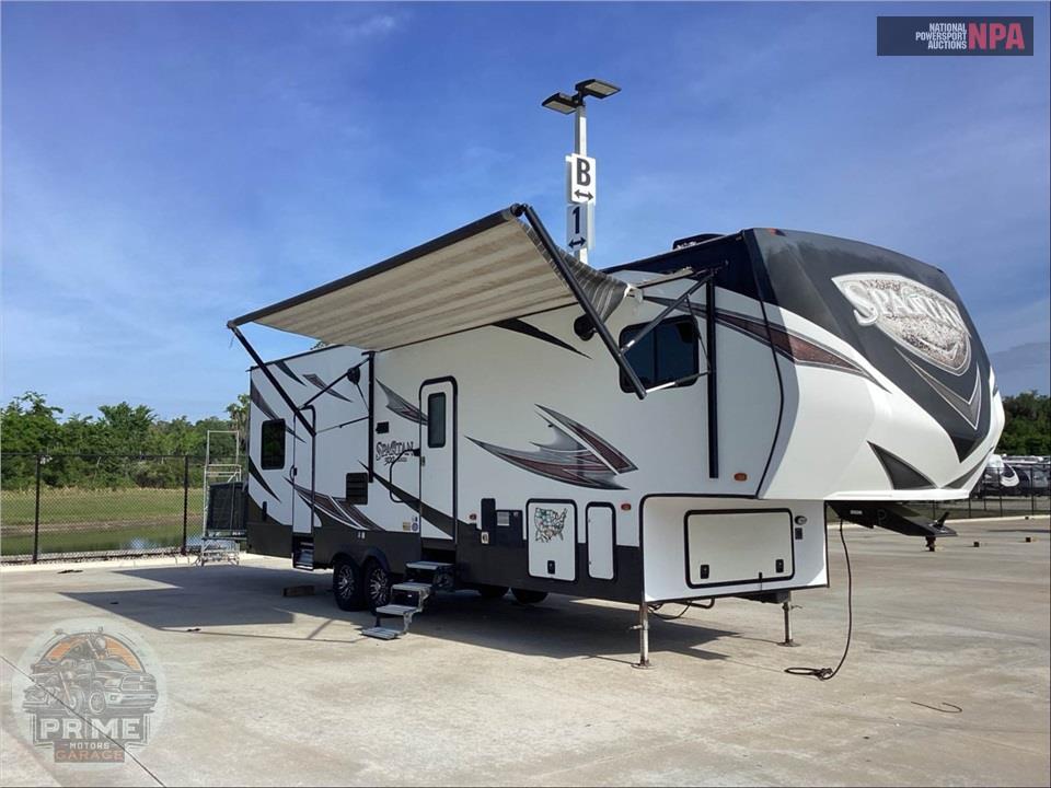 2016 Spartan By Forest River M-3210 - 300 TOY HAULER TOY HAULER SERIES — фото 1