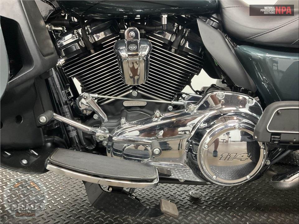 2020 Harley-Davidson FLHTCUTG TRI GLIDE ULTRA — фото 8
