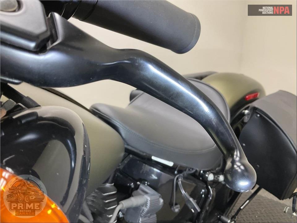 2017 Harley-Davidson FLSS SOFTAIL SLIM S — фото 22