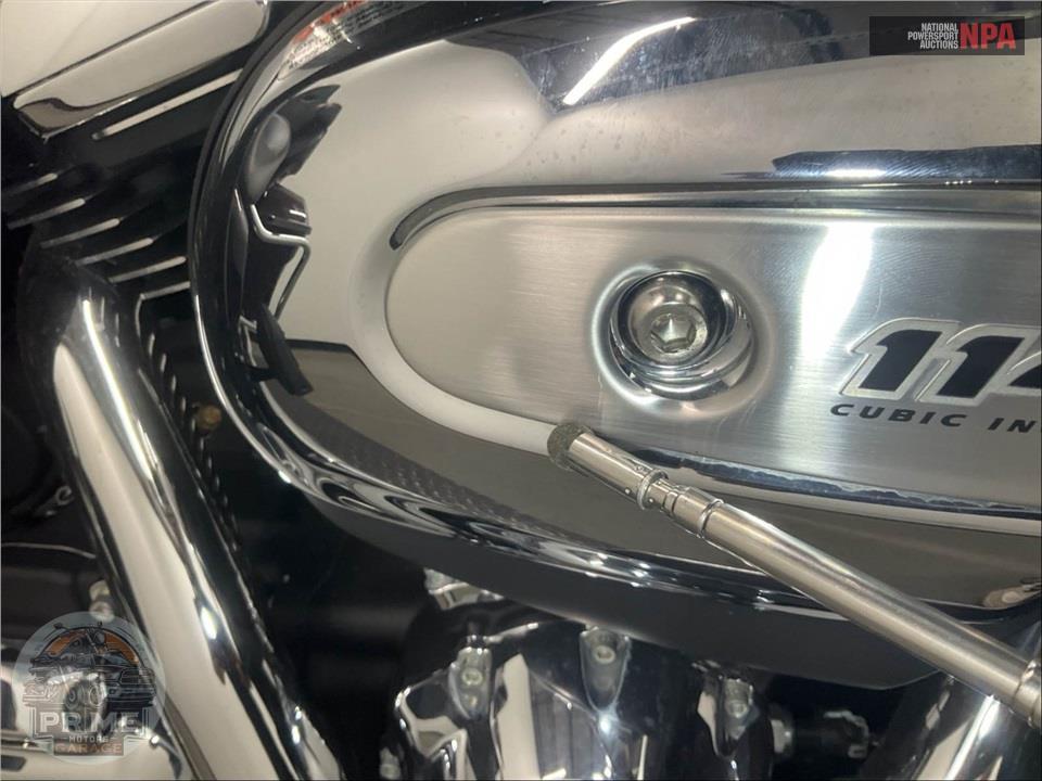 2021 Harley-Davidson FLHTK ULTRA LIMITED — фото 10