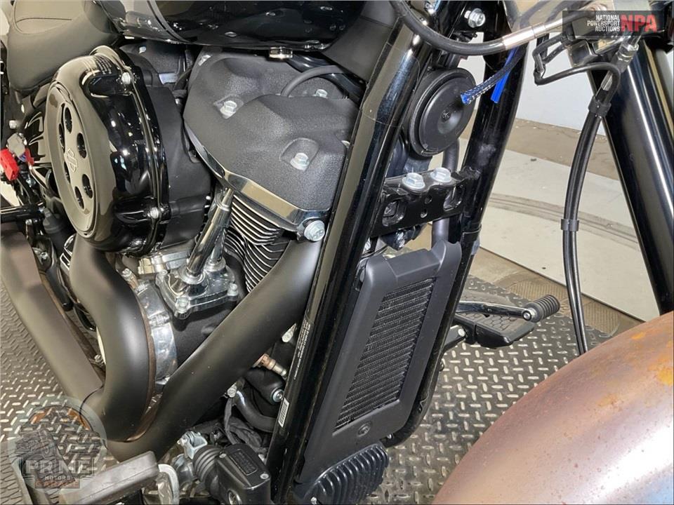 2021 Harley-Davidson FLSB SPORT GLIDE — фото 12