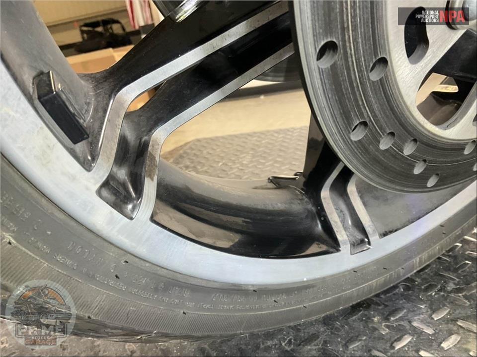 2022 Harley-Davidson FLHTK ULTRA LIMITED — фото 28