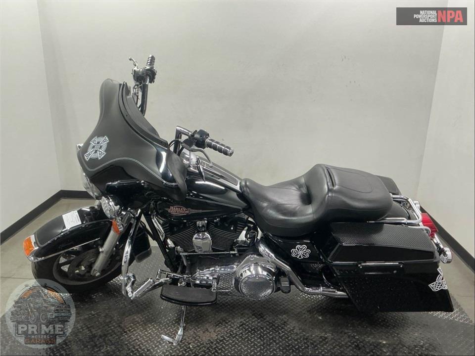 2008 Harley-Davidson FLHTC ELECTRA GLIDE CLASSIC — фото 3
