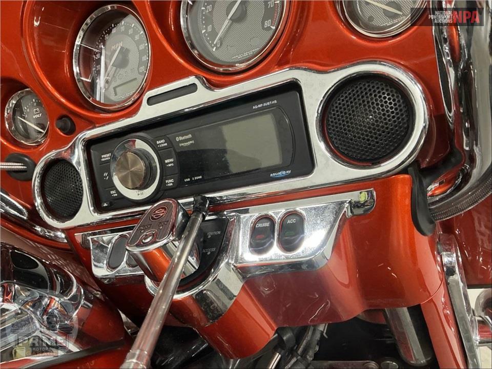 2012 Harley-Davidson FLHXSE3 SCREAMIN EAGLE — фото 29