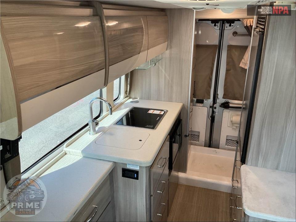 2020 Thor Motor Coach M-20K PROMASTER - SEQUENCE SERIES — фото 10