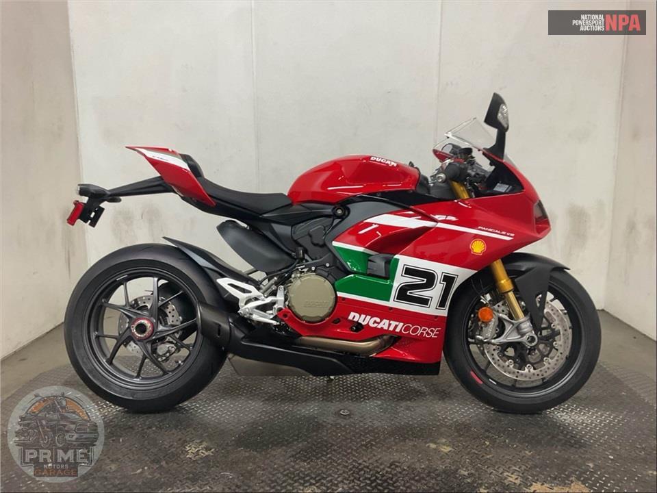 2025 Ducati PANIGALE V2 BAYLISS — фото 1