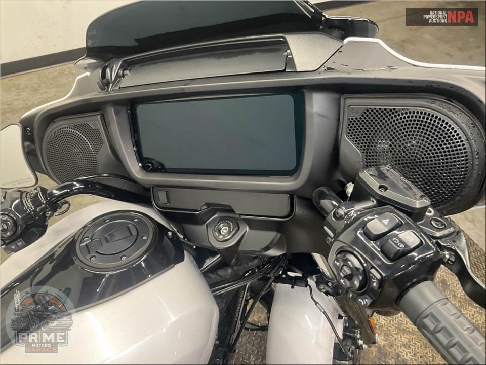 2024 Harley-Davidson FLHX STREET GLIDE — фото 25