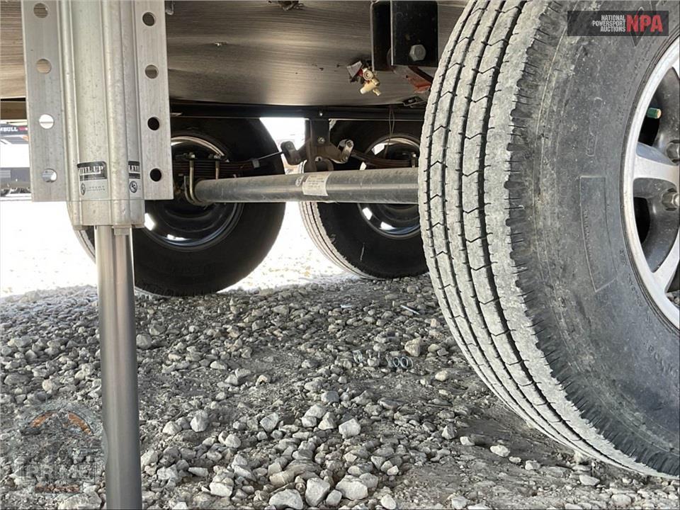 2020 Palomino By Forest River M-382FBC - COLUMBUS C-SERIES FIFTH WHEEL SERIES — фото 34