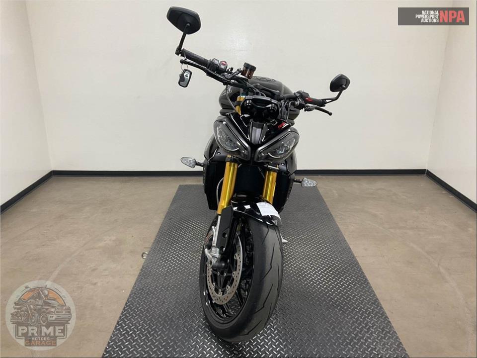 2025 Triumph SPEED TRIPLE 1200 RS — фото 2