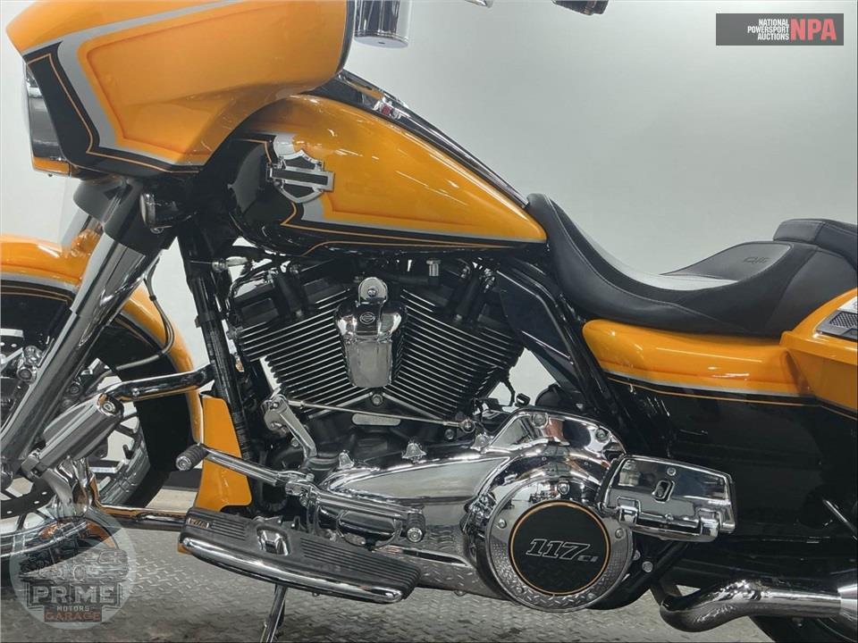 2022 Harley-Davidson FLHXSE CVO STREET GLIDE — фото 7