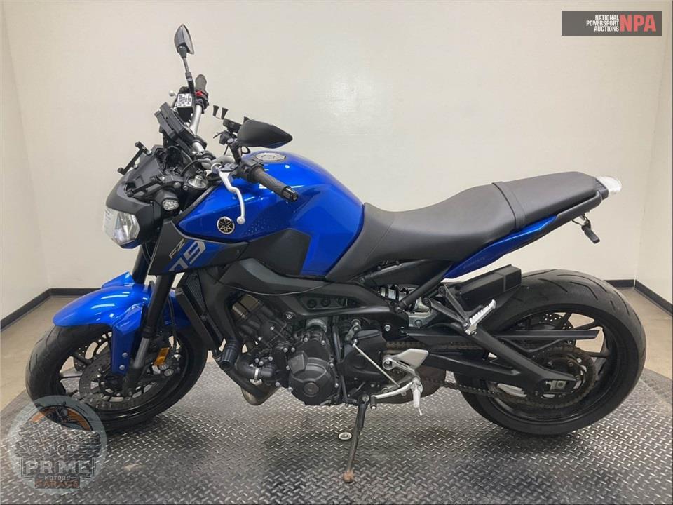 2016 Yamaha FZ-09 — фото 3