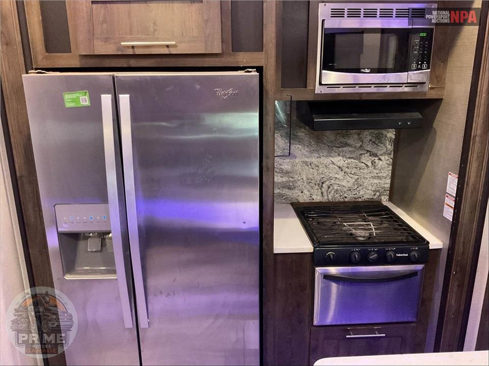 2018 Crossroads Rv M-3751 BH - VOLANTE HP FIFTH WHEEL SERIES — фото 26