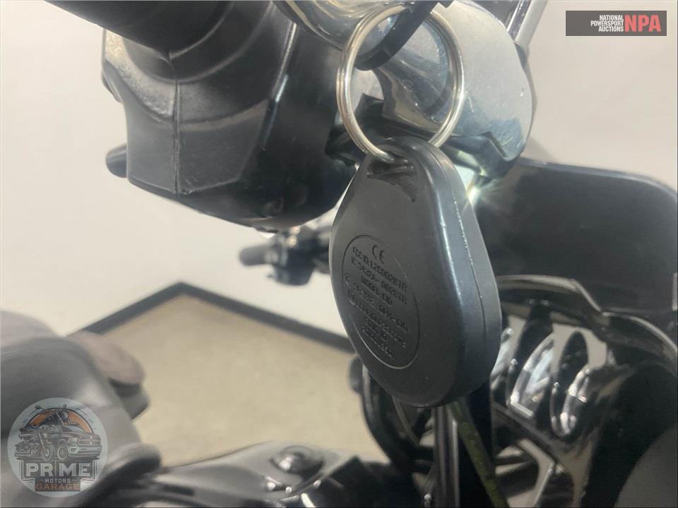 2016 Harley-Davidson FLHTK ELECTRA GLIDE ULTRA LIMITED — фото 13