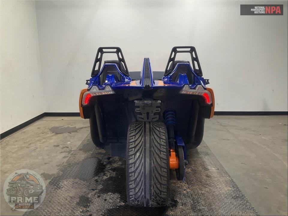 2021 Polaris SLINGSHOT R AUTODRIVE — фото 4