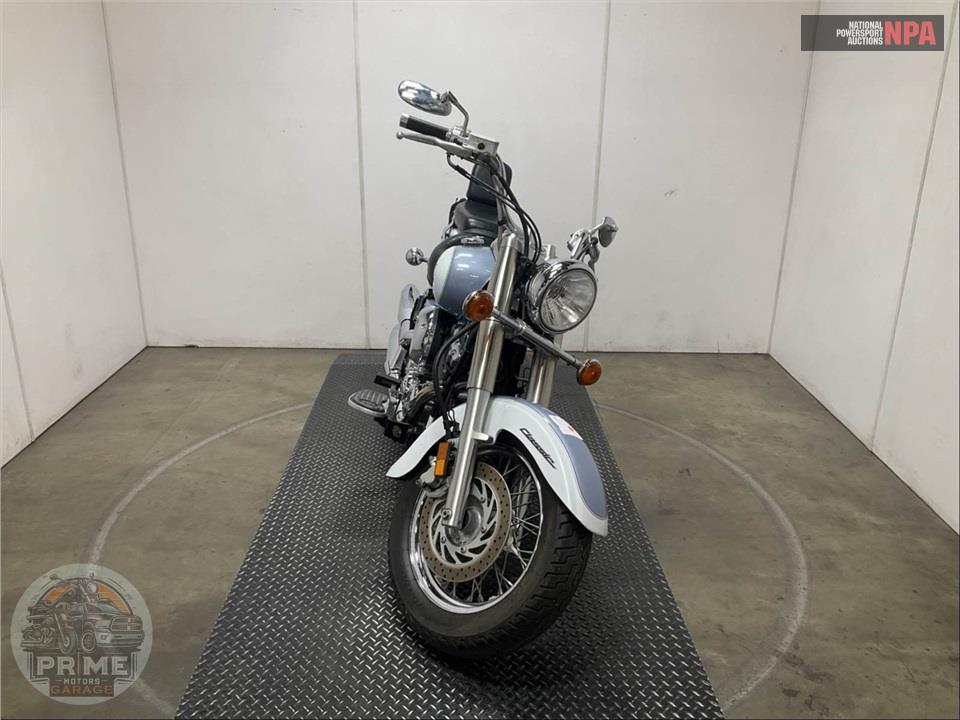 2002 Yamaha XVS65AP/C V-STAR CLASSIC — фото 2