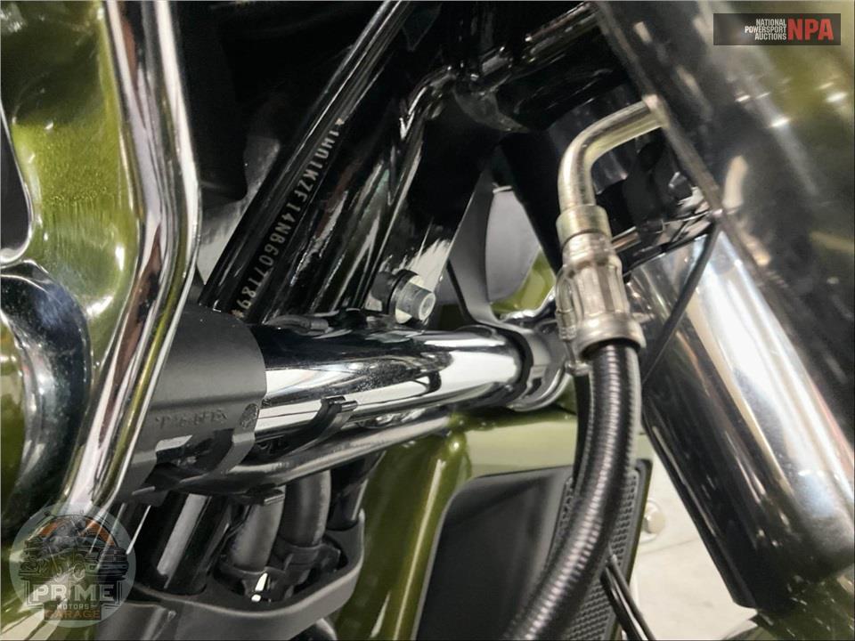 2022 Harley-Davidson FLTRK ROAD GLIDE LIMITED — фото 11